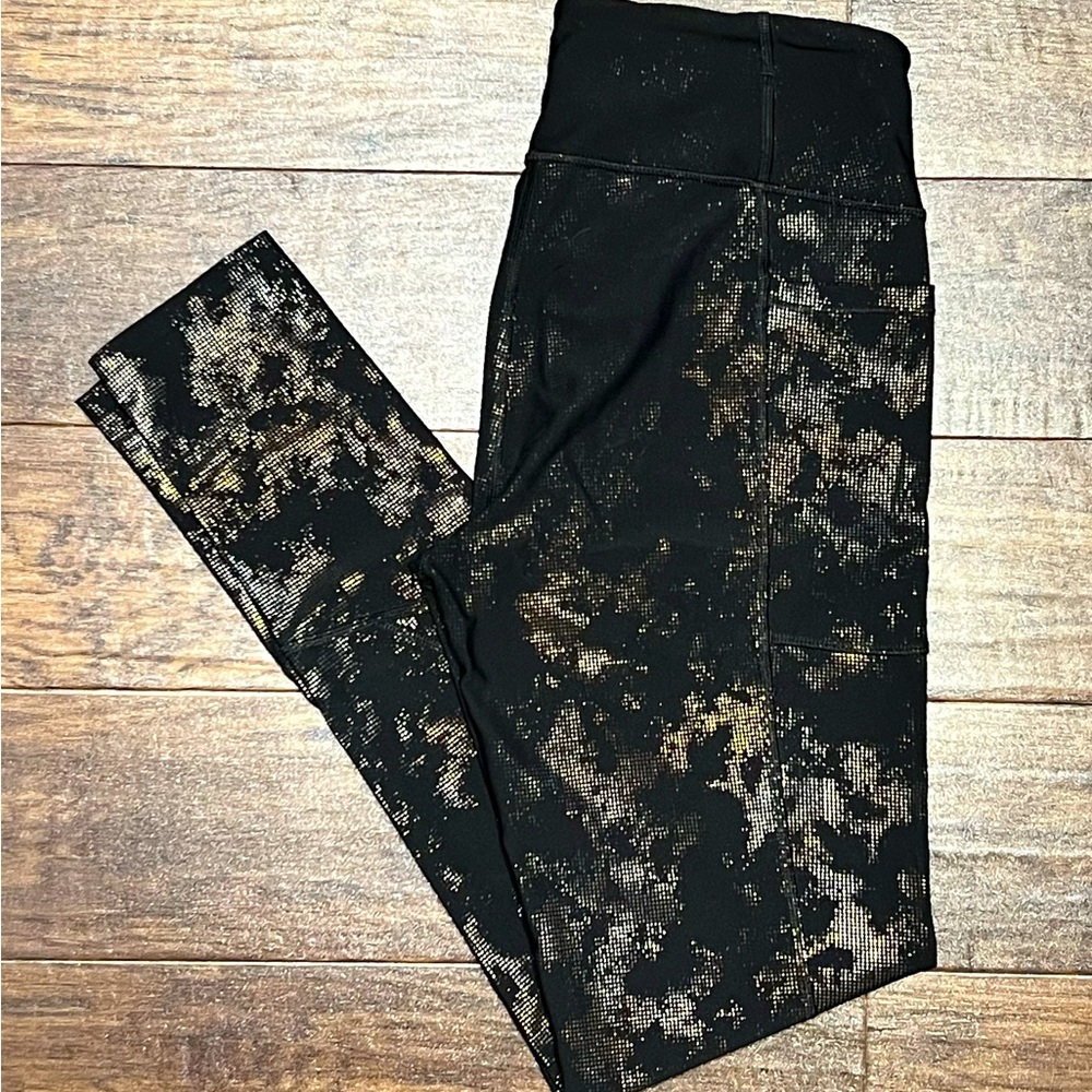 Medium Victoria sport total knockout tight silver and gold freckled